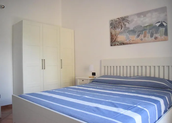 Apartamento Casa A Diano Con Giardino